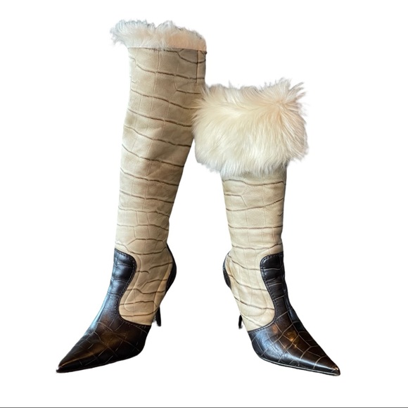 Vicini Shoes - Vicini Fur Lined Embossed Boots